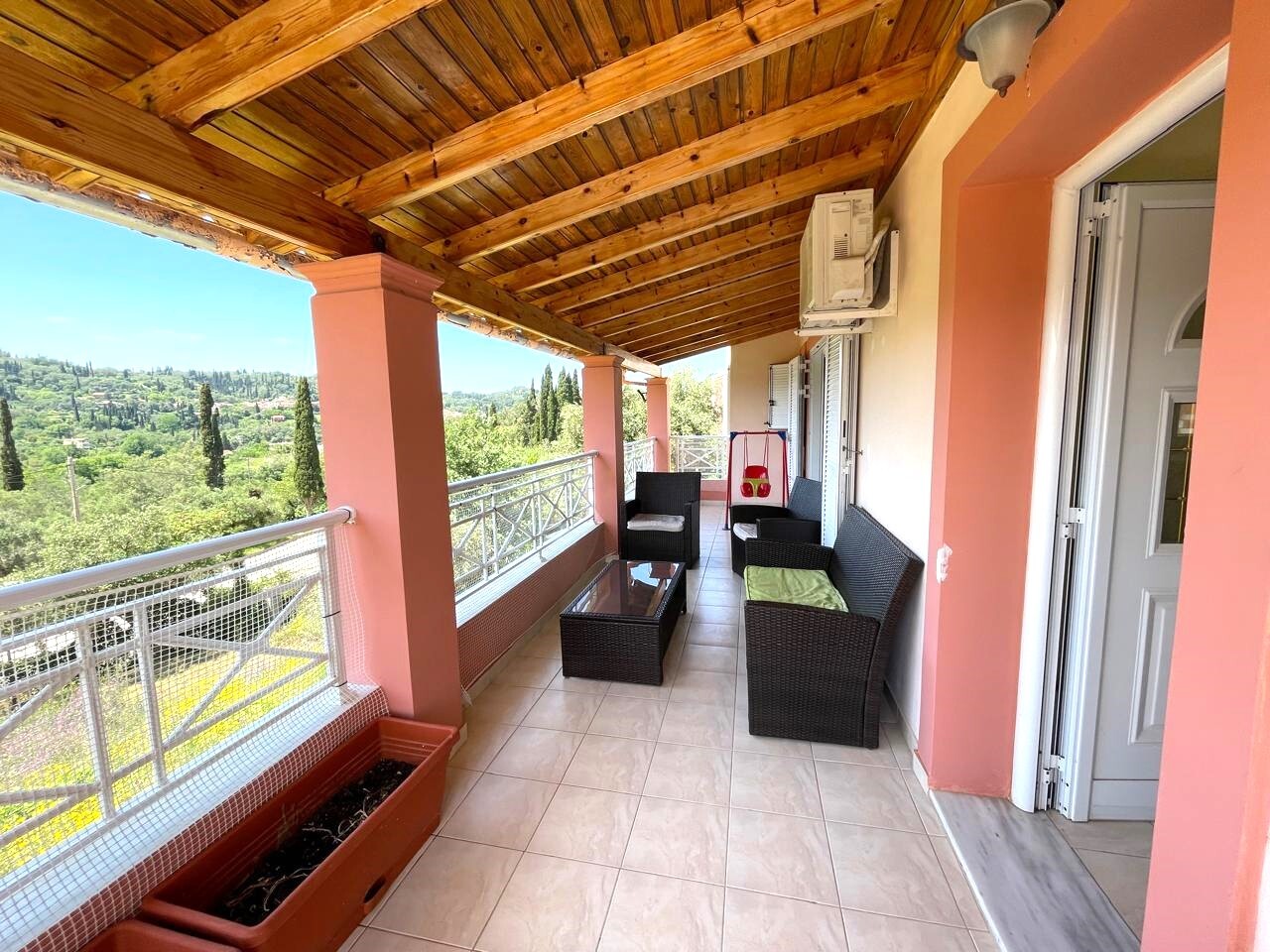 Продажа - Коттедж 319 m² на о. Корфу