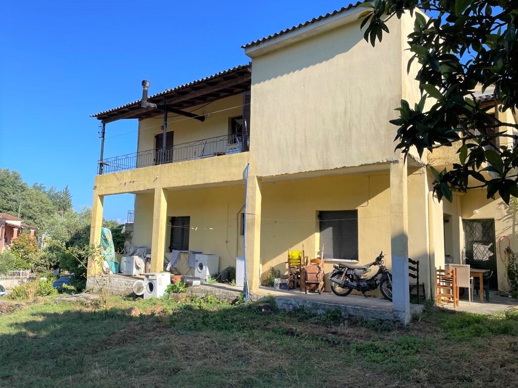 Продажа - Коттедж 220 m² на о. Корфу