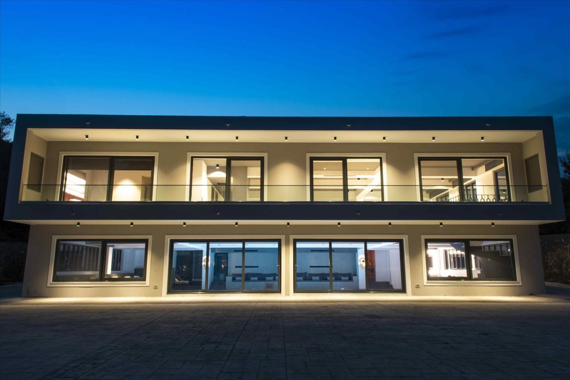Продажа - Вилла 1000 m² на о. Корфу
