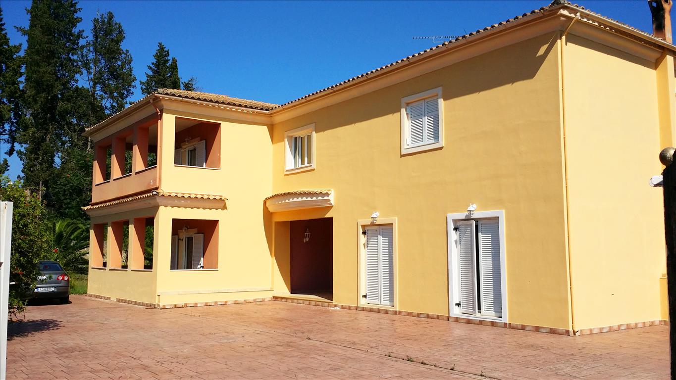 Продажа - Вилла 420 m² на о. Корфу