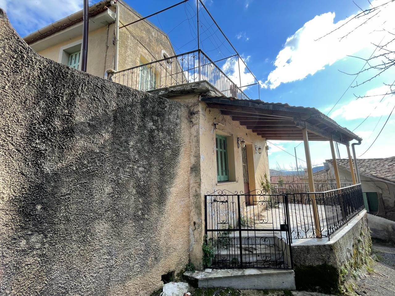 Продажа - Коттедж 220 m² на о. Корфу