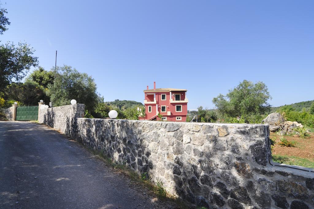 Продажа - Вилла 270 m² на о. Корфу
