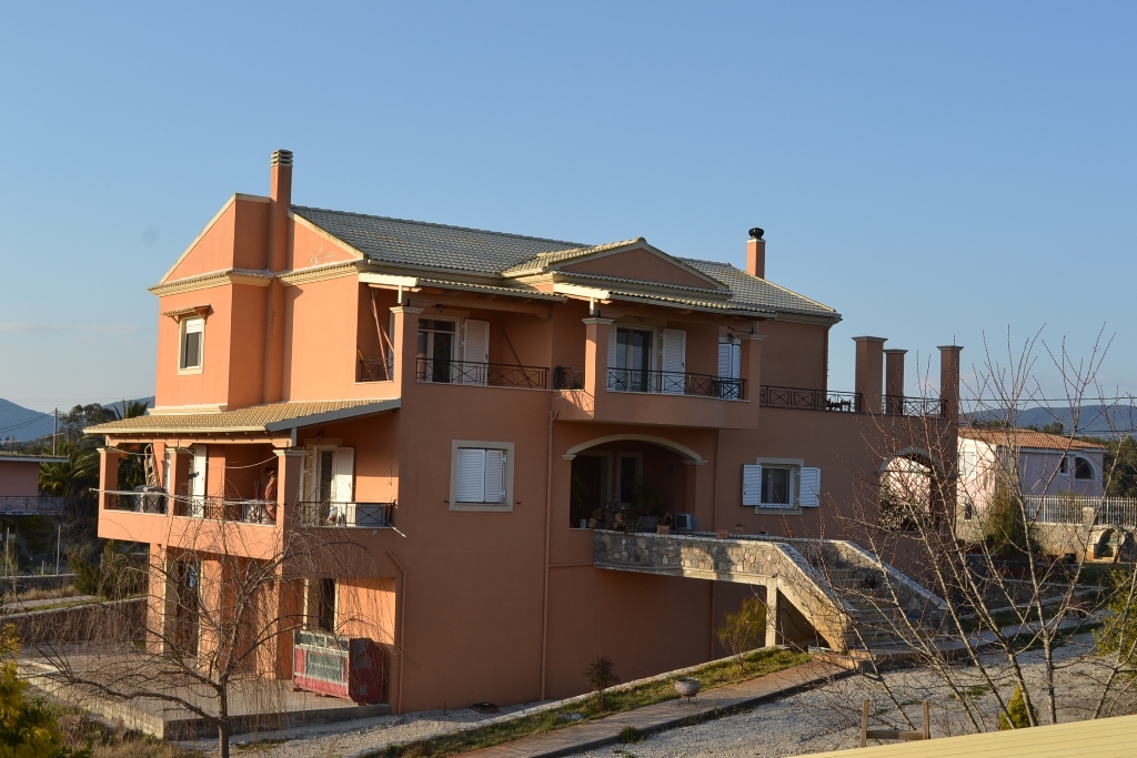 Продажа - Коттедж 430 m² на о. Корфу