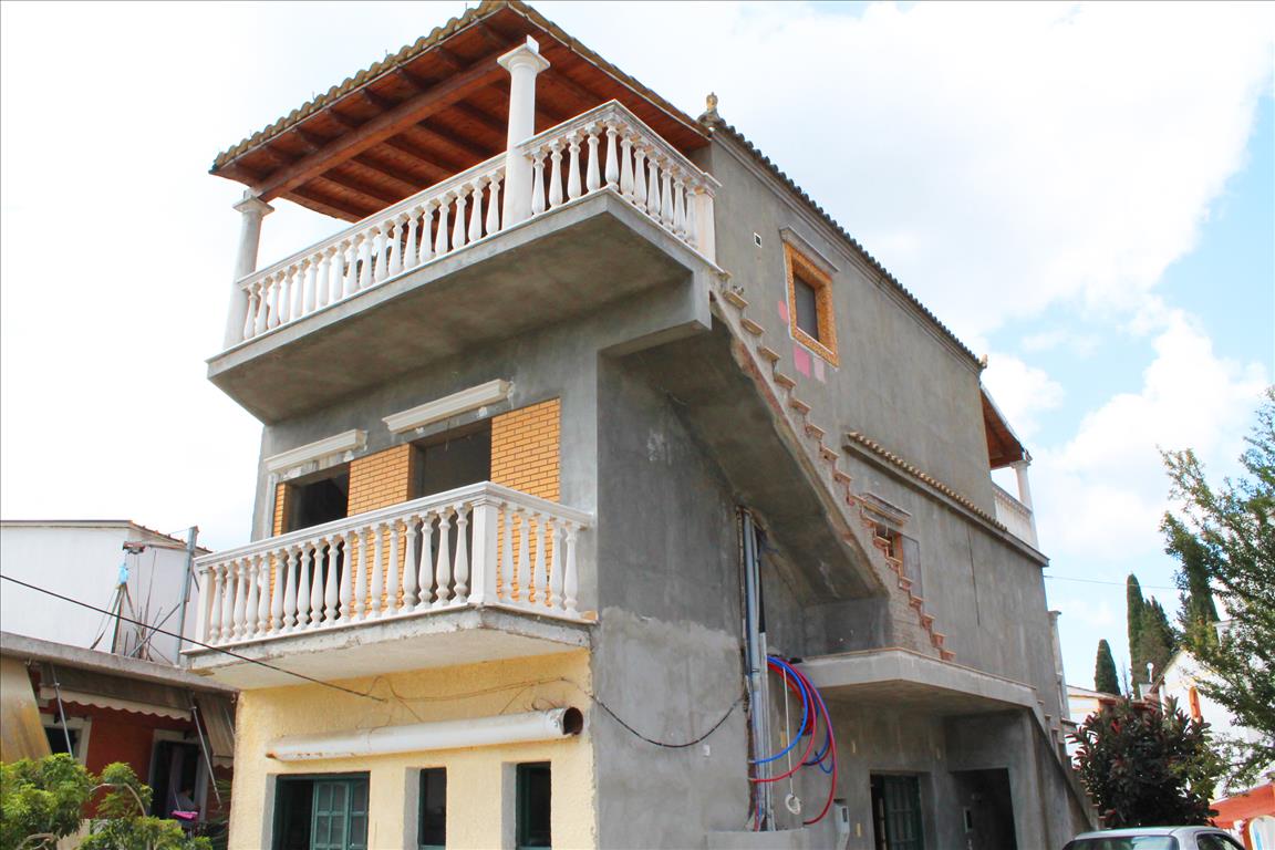 Продажа - Коттедж 300 m² на о. Корфу