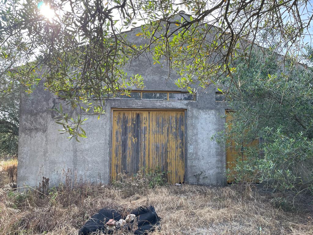 Продажа - Здание 200 m² на о. Корфу