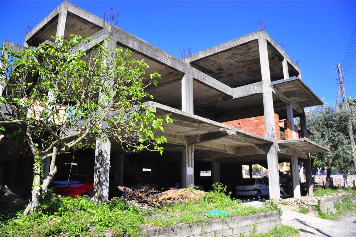 Продажа - Здание 380 m² на о. Корфу