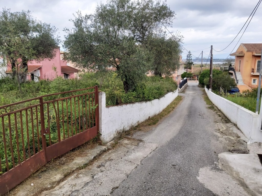 Продажа - Земельный участок 727 m² на о. Корфу
