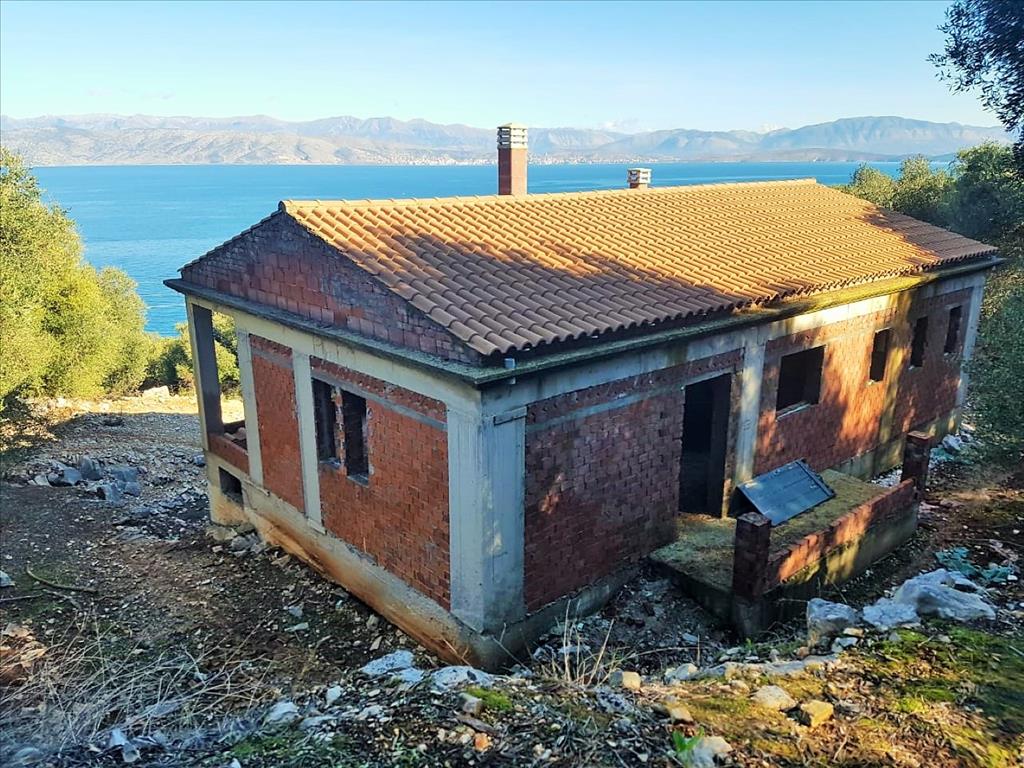 Продажа - Земельный участок 12000 m² на о. Корфу
