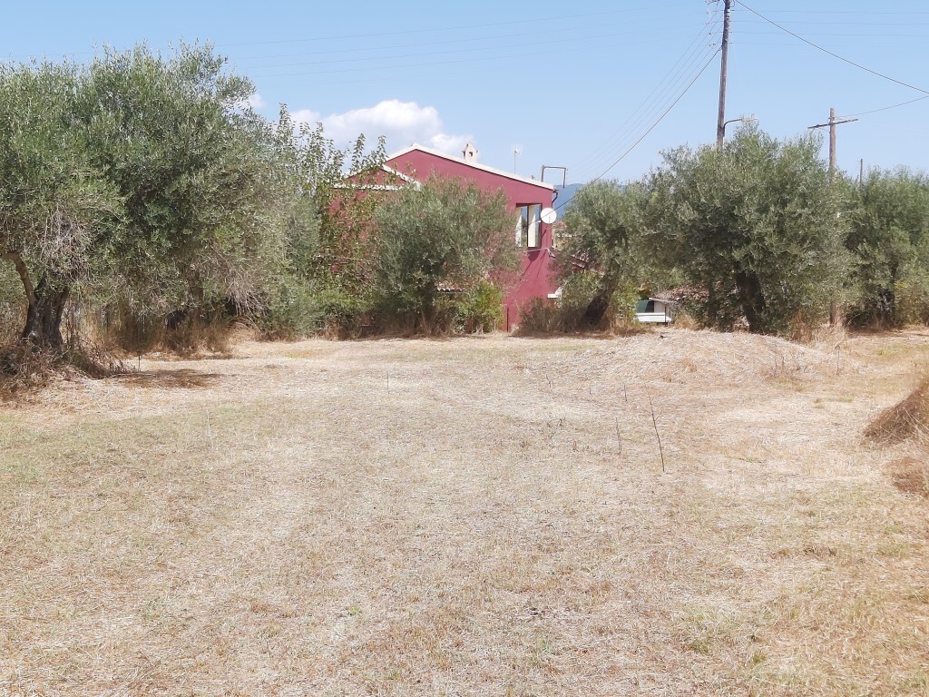 Продажа - Земельный участок 660 m² на о. Корфу