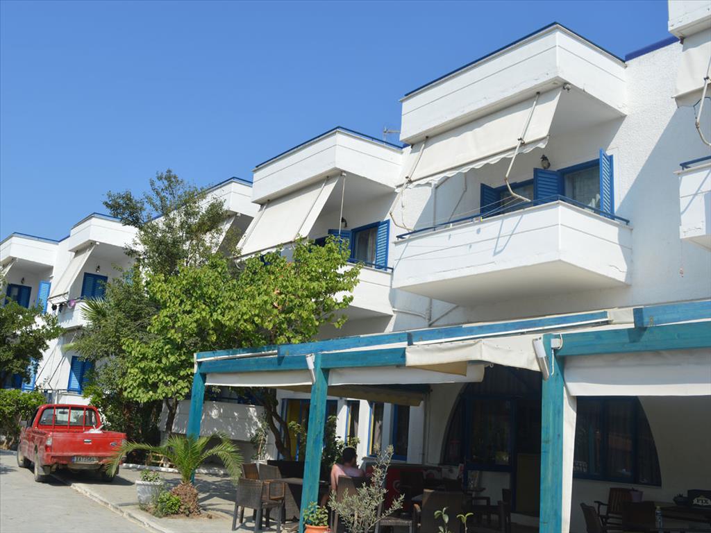 Продажа - Гостиница 946 m² Эвия