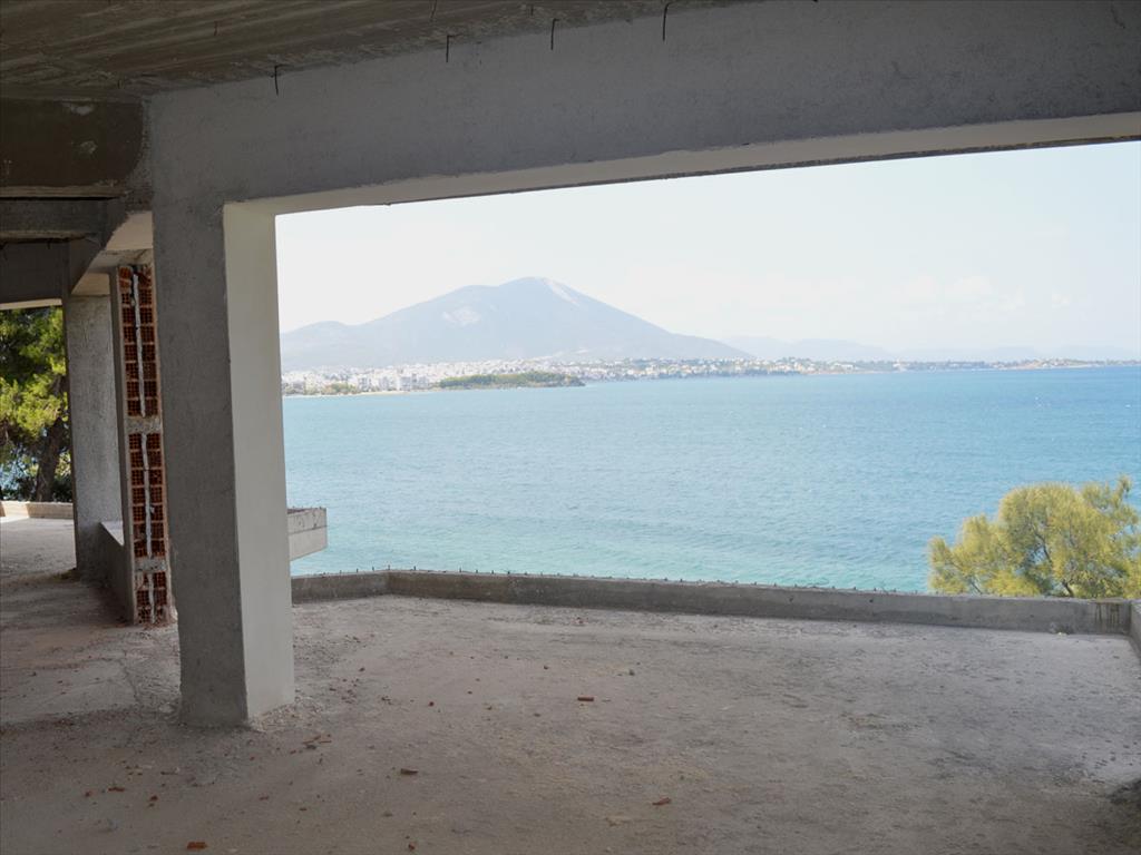 Продажа - Здание 470 m² Эвия